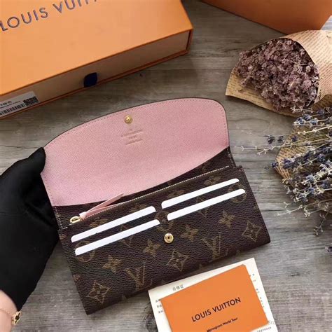 what is louis vuitton wallets made of|where is Louis Vuitton made.